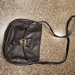 Purse "V"small black flap with buckle 8x9" single strap purse