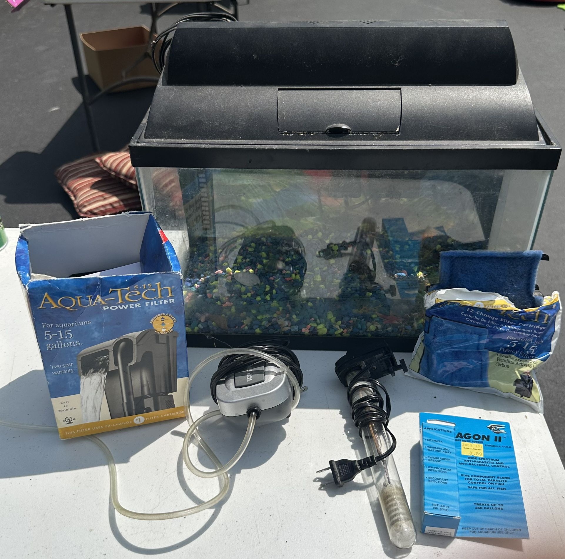 5 Gallon Fish Tank With Equipment