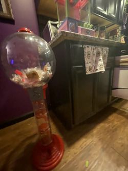 Gum-Ball Machine/ Candy Grabber Game 