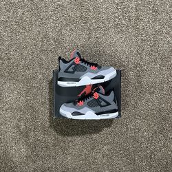 Jordan 4 Infrared Size 4Y