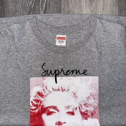 Supreme Tee