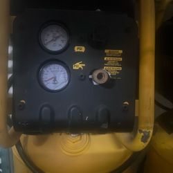 15 Gallon Portable Electric Air Compressor 