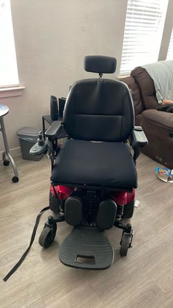 Vision ultra he electric wheelchair