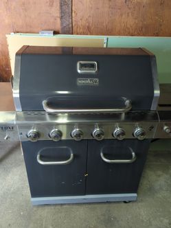 Nexgrill Gas Grill with 6 Burners