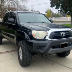 2013 Toyota Tacoma PreRunner SR5