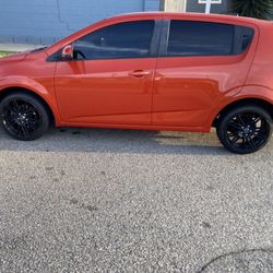Chevrolet Sonic 2013