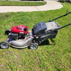 Lawn Mower Honda