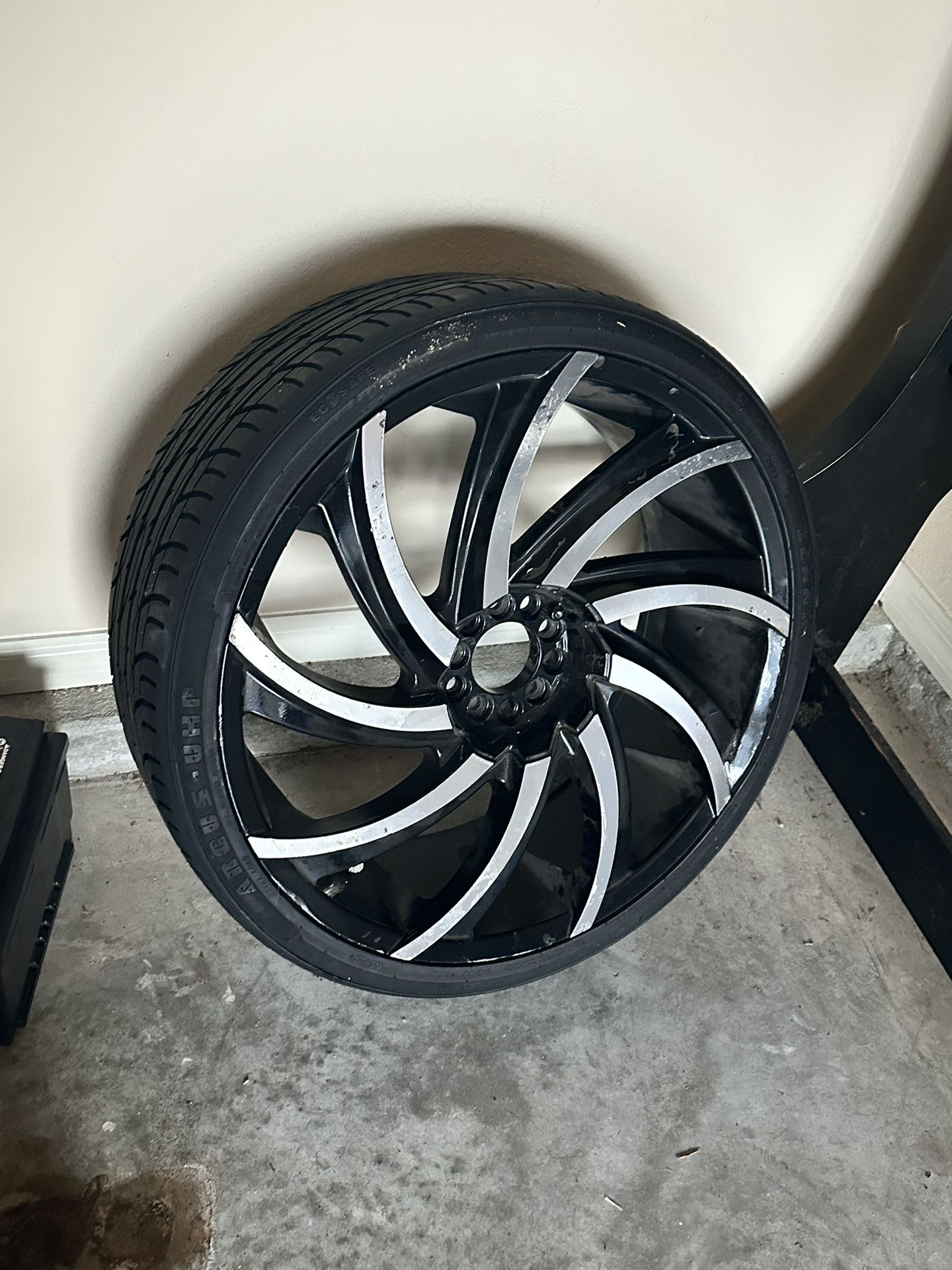 22 Inch Rims And Tires