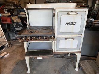 1920S SUMMIT ENAMEL STOVE