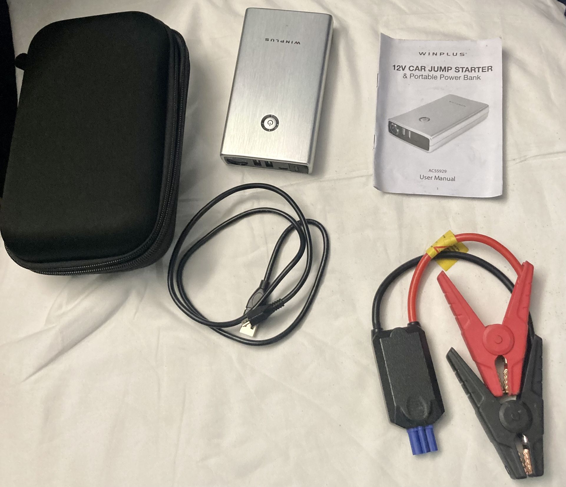 Winplus 12v car jump starter