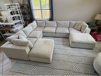 Thomasville Lowell 8 piece Modular Sectional in Light Grey
