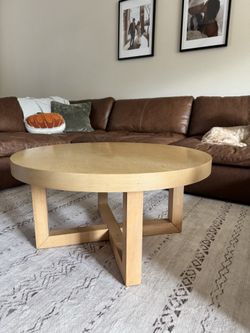 round coffee table