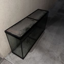 Fish Tank  60 Gallon 