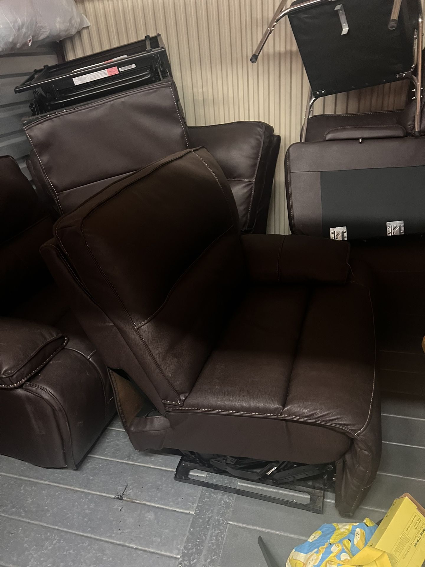 Sectional electric couch