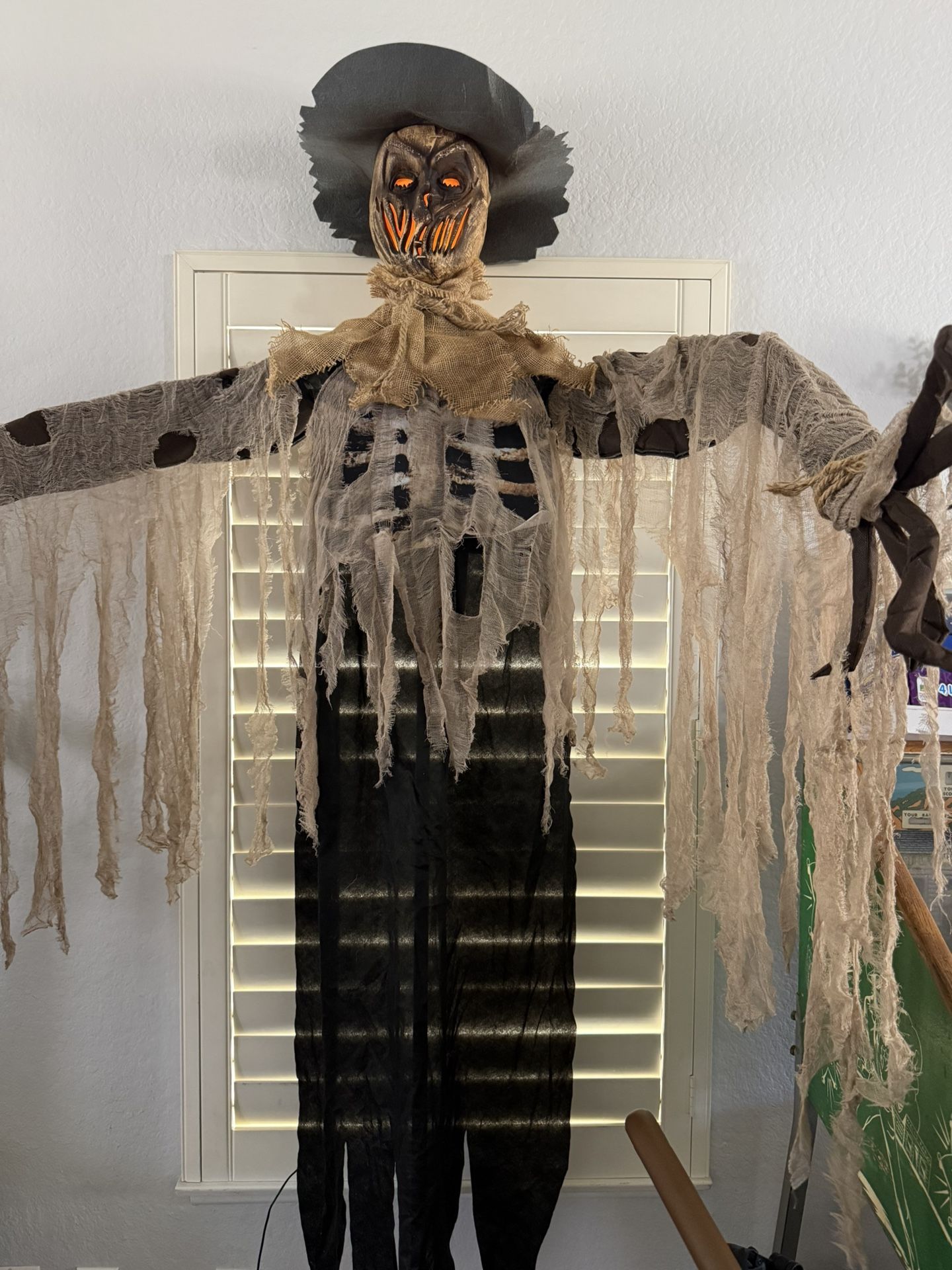 Twisted Jack Scarecrow Halloween Animatronic Prop