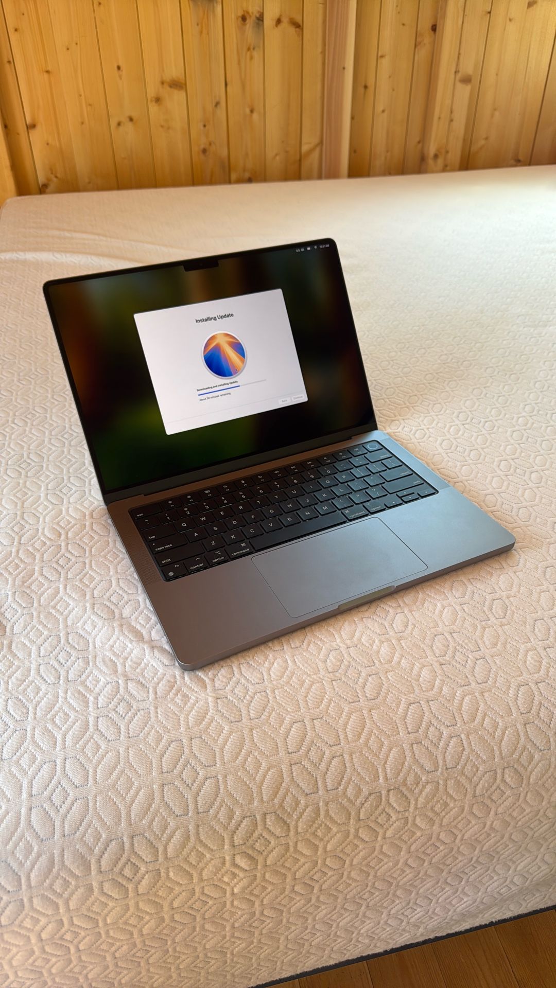 14” MacBook Pro M2