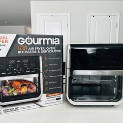 New Gourmia Air fryer With Full Set
