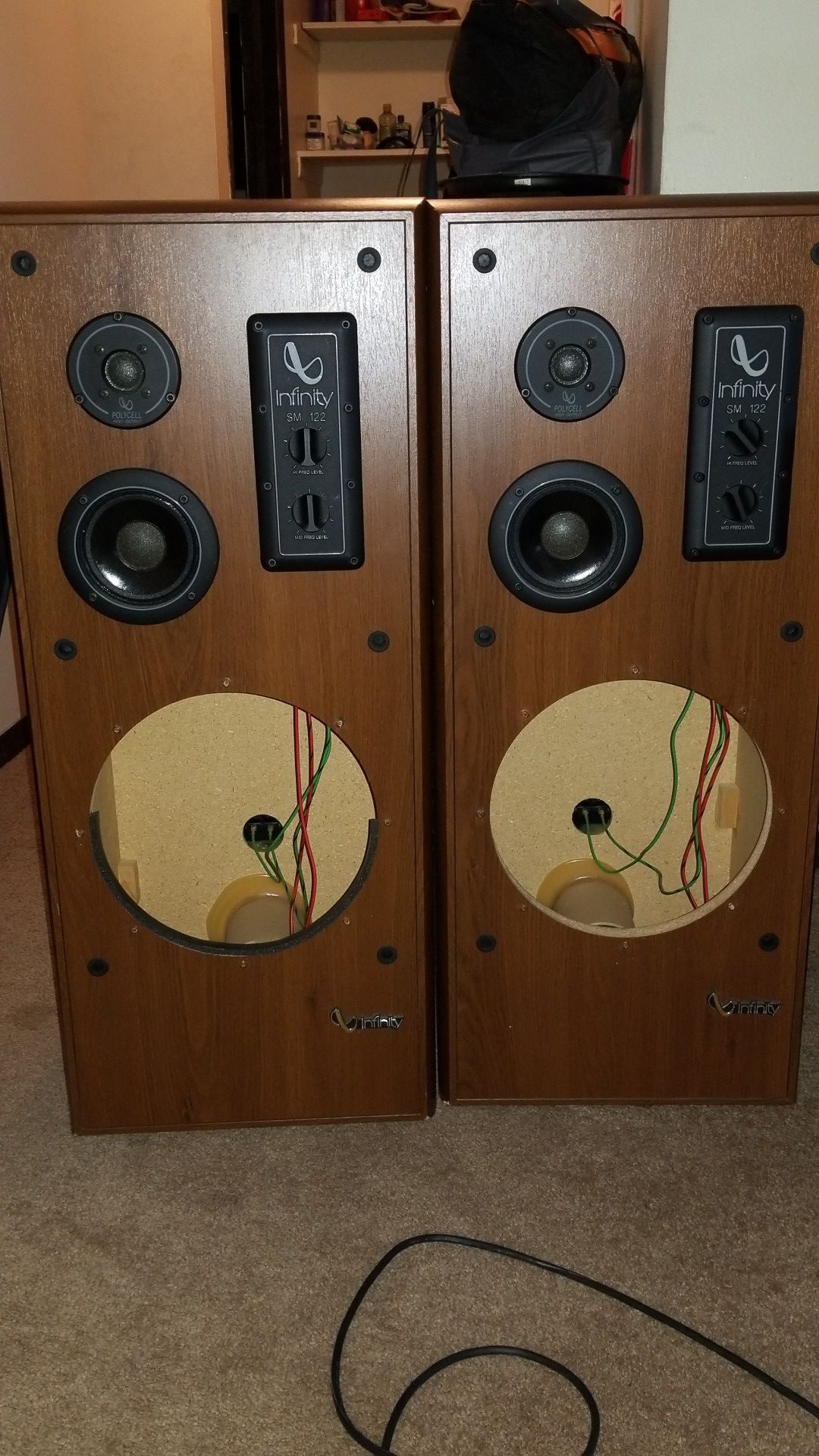 Infinity Sm 122 floor speakers