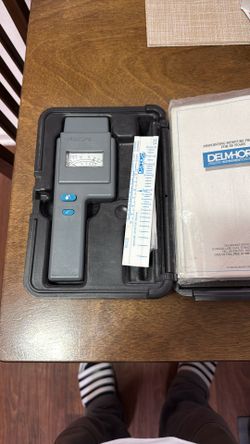DELMHORST Wood Moisture Meter J-4 With Case 