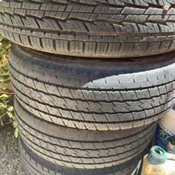 LT 245/75R 17 used tires