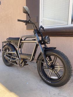 Revv1 Ride1up E Bike, Moped Style Scout