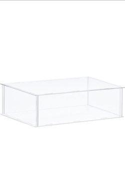 Clear Acrylic Display Box by Aitee