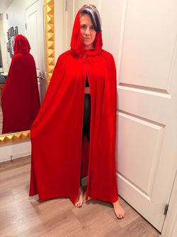 Red chiffon cape. Halloween One size
