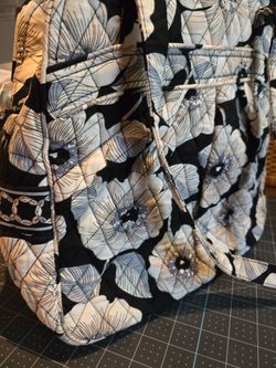 Verea Bradley purse