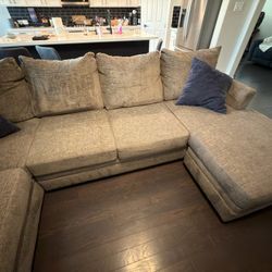 Sectional 