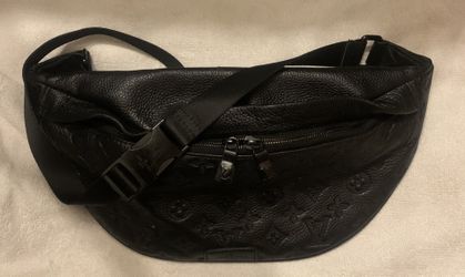 Authentic Louis Vuitton Bombag Monogram Discovery Shadow