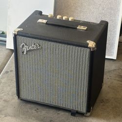 Fender rumble 25 