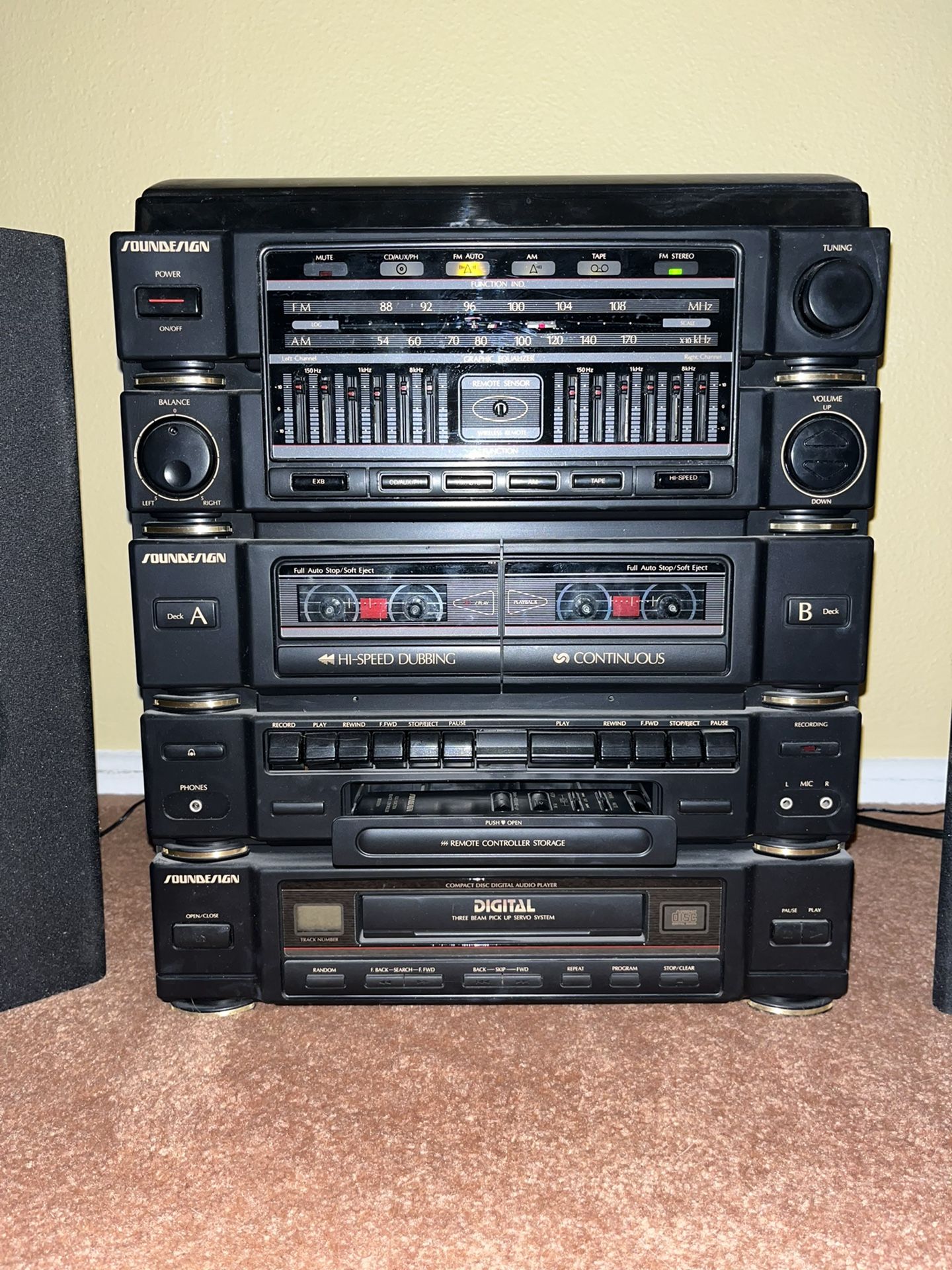 Vintage Stereo System By Sound Desing for Sale in Las Vegas, NV OfferUp