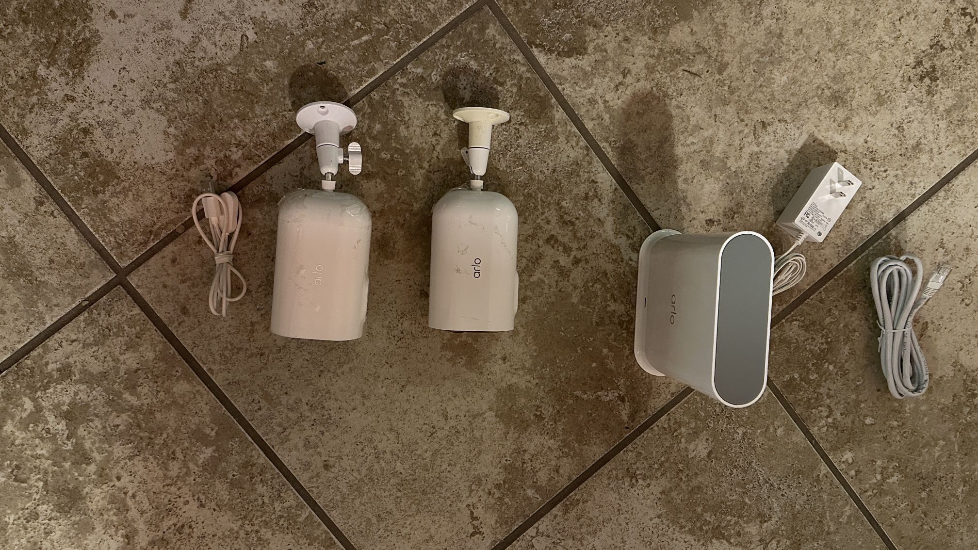 Arlo Pro4 XL