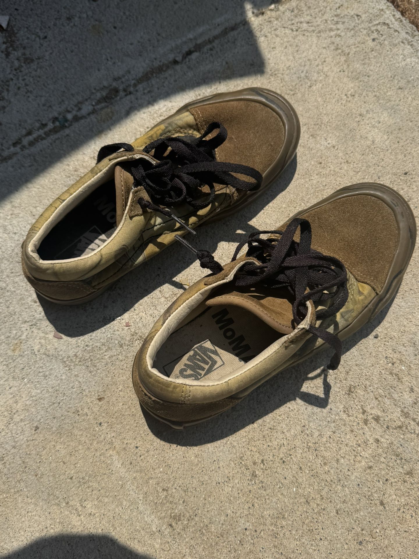 $25 Vans USAmen3.5 ; USA Woman5
