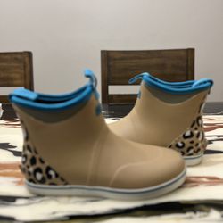 Buoy Boots Womens Waterproof Deck Ankle Rain Boots