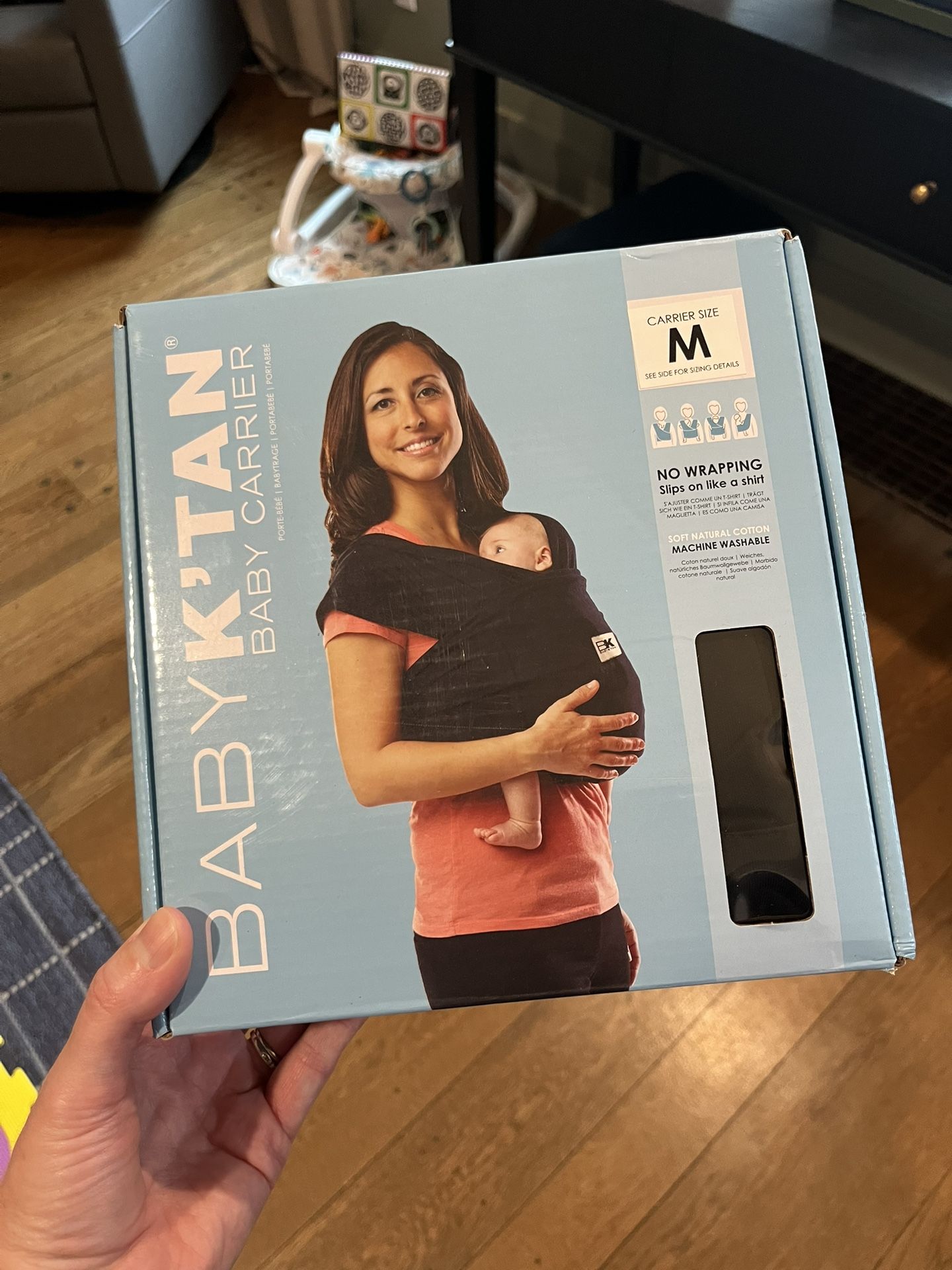 (Like New) Baby K'Tan Baby Carrier - Black - Medium