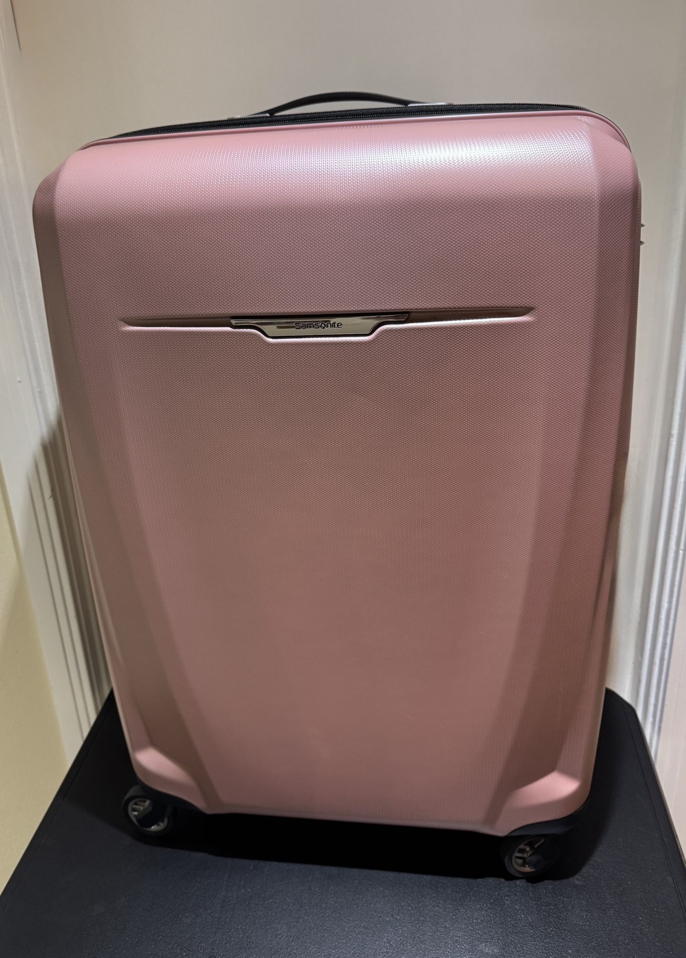 Rose Samsonite Winfield 3 DXL Hardside Expandable Luggage