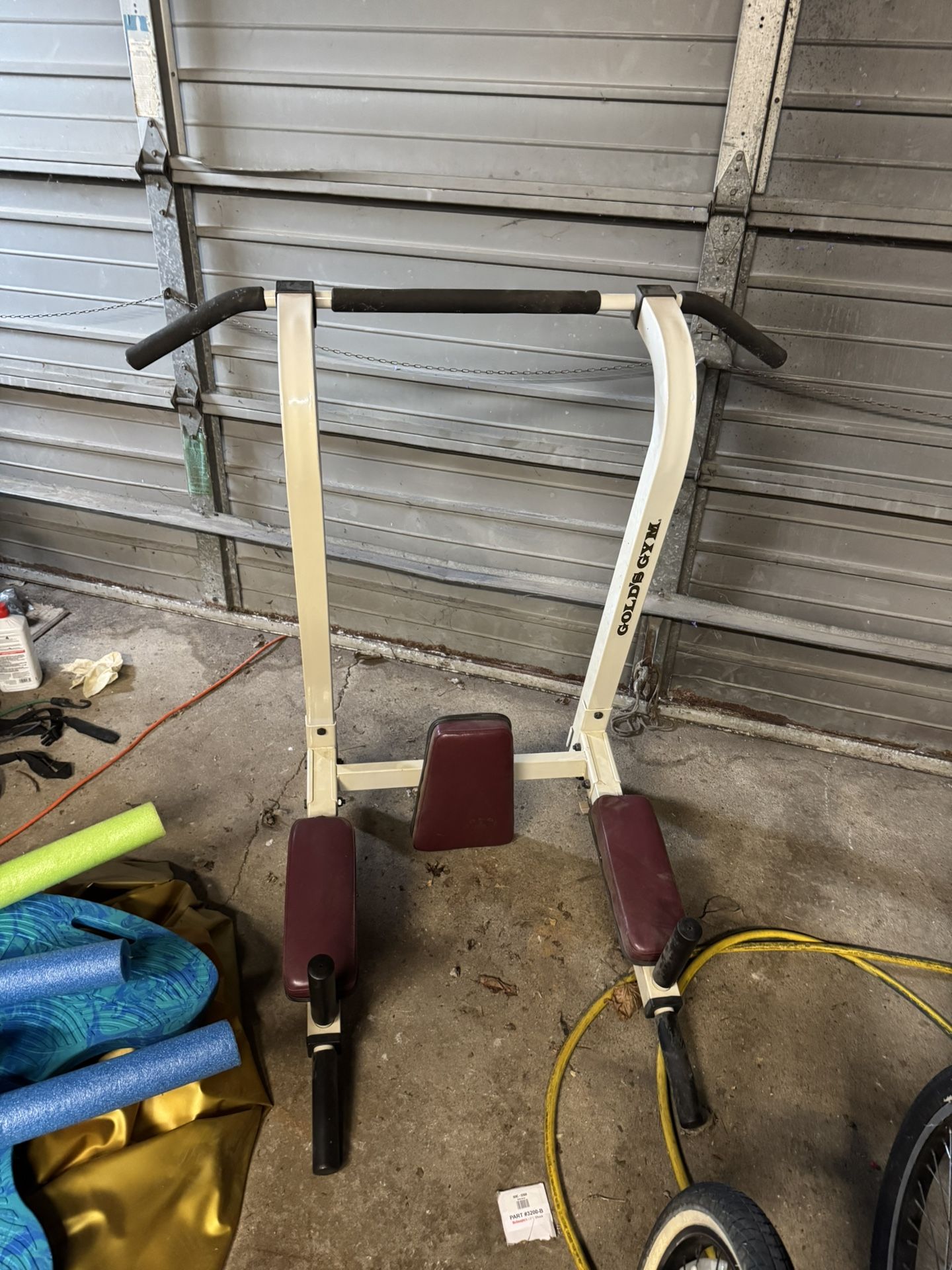 Golds Gym power tower Workout Station