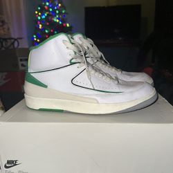 Air Jordan Retro Lucky Green 2’s