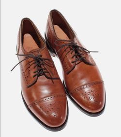Allen EDdmonds Sanford Lace Up Derby Drhess SHOES Size 10 US in Brown Leather