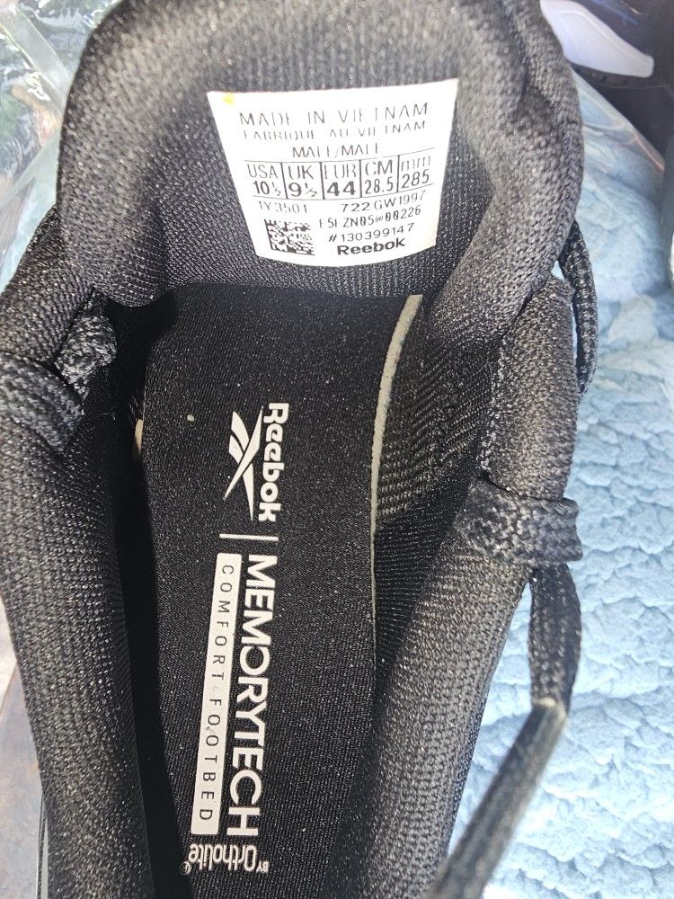 Men's Reebok Shoes Size 10.5