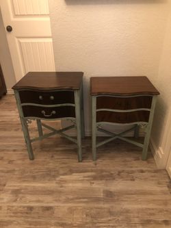 Pair Vintage Night Stands Bedside Tables