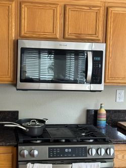 Whirlpool Stainless Steel Over-the-Range Microwave 1.7 cu ft (Works Perfectly)