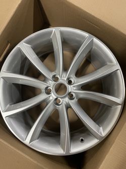 Brand new jaguar 20” wheel