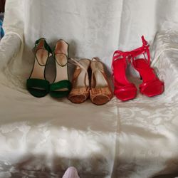 SHOES 
