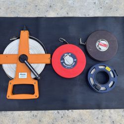 Tape measures 