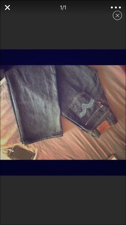 Brand new loose fit Levi jeans