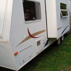06 Jayco light Lite