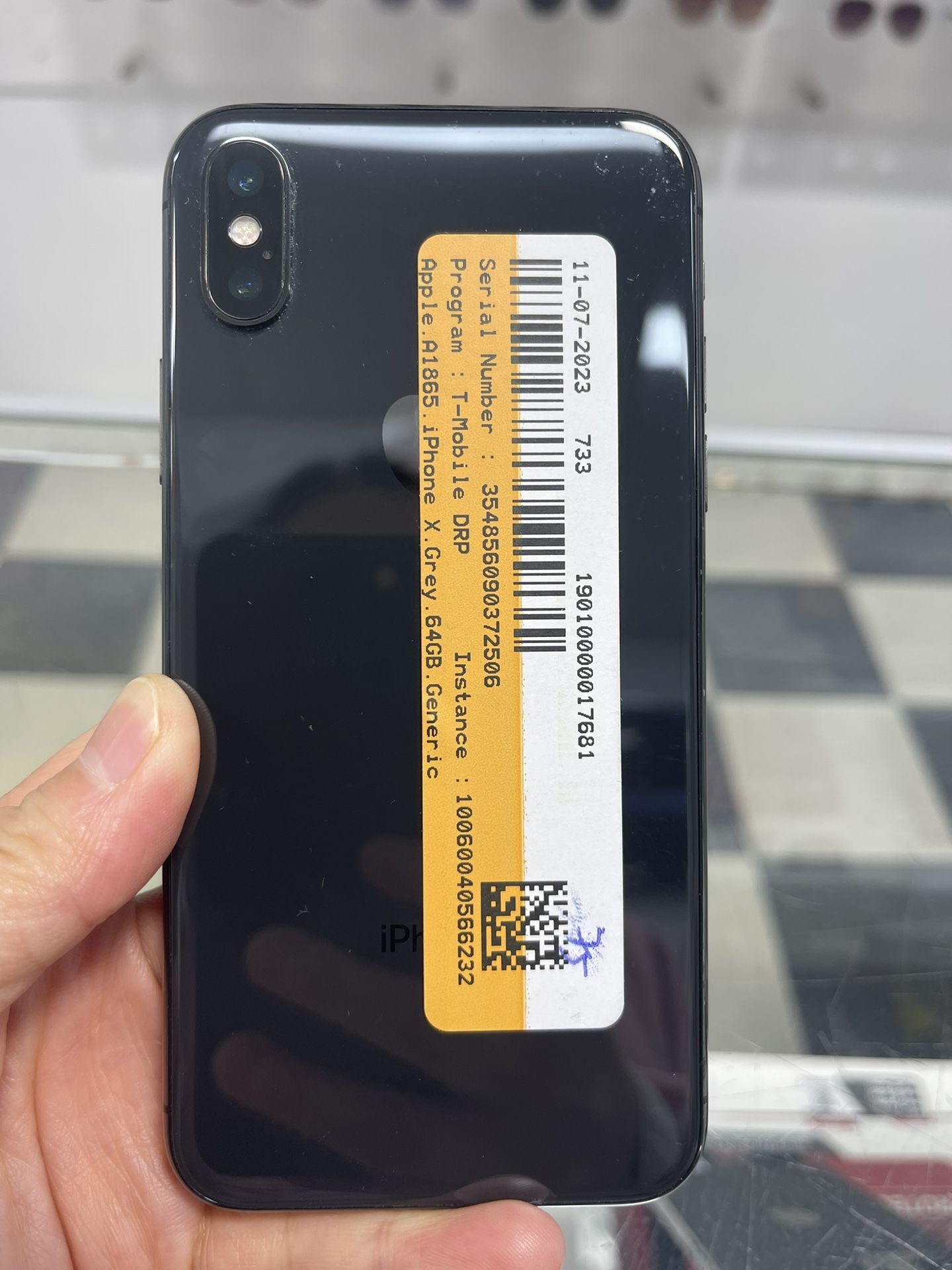 Apple iPhone X 64GB Unlocked Selling By Store 