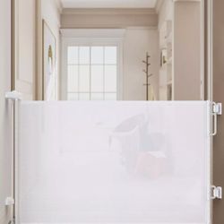 White Baby Retractable Safety Gate 